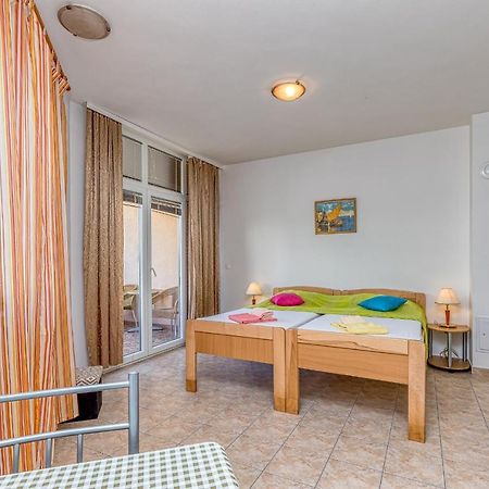 Sunrise Apartments Rovinj Bagian luar foto