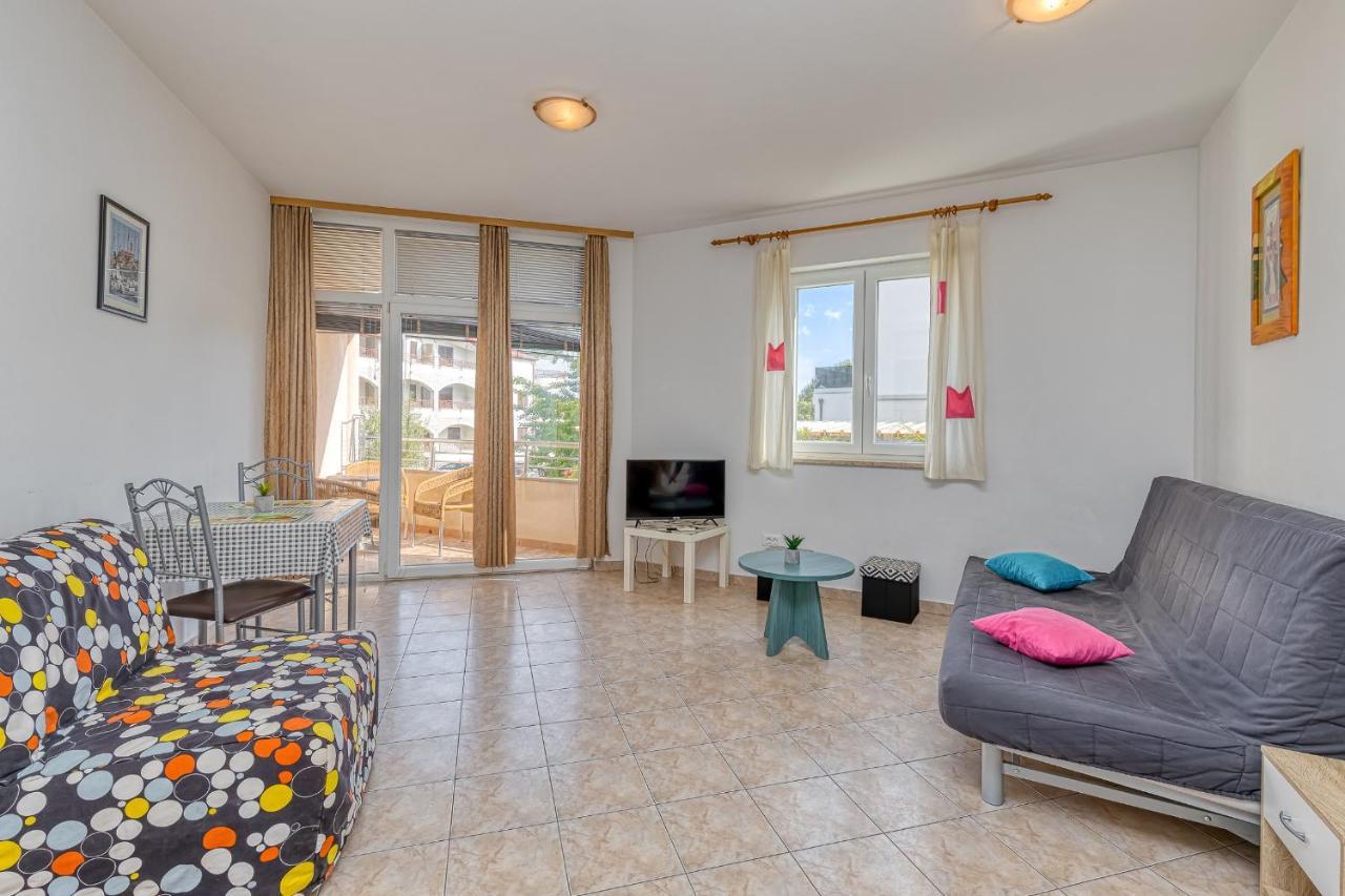 Sunrise Apartments Rovinj Bagian luar foto