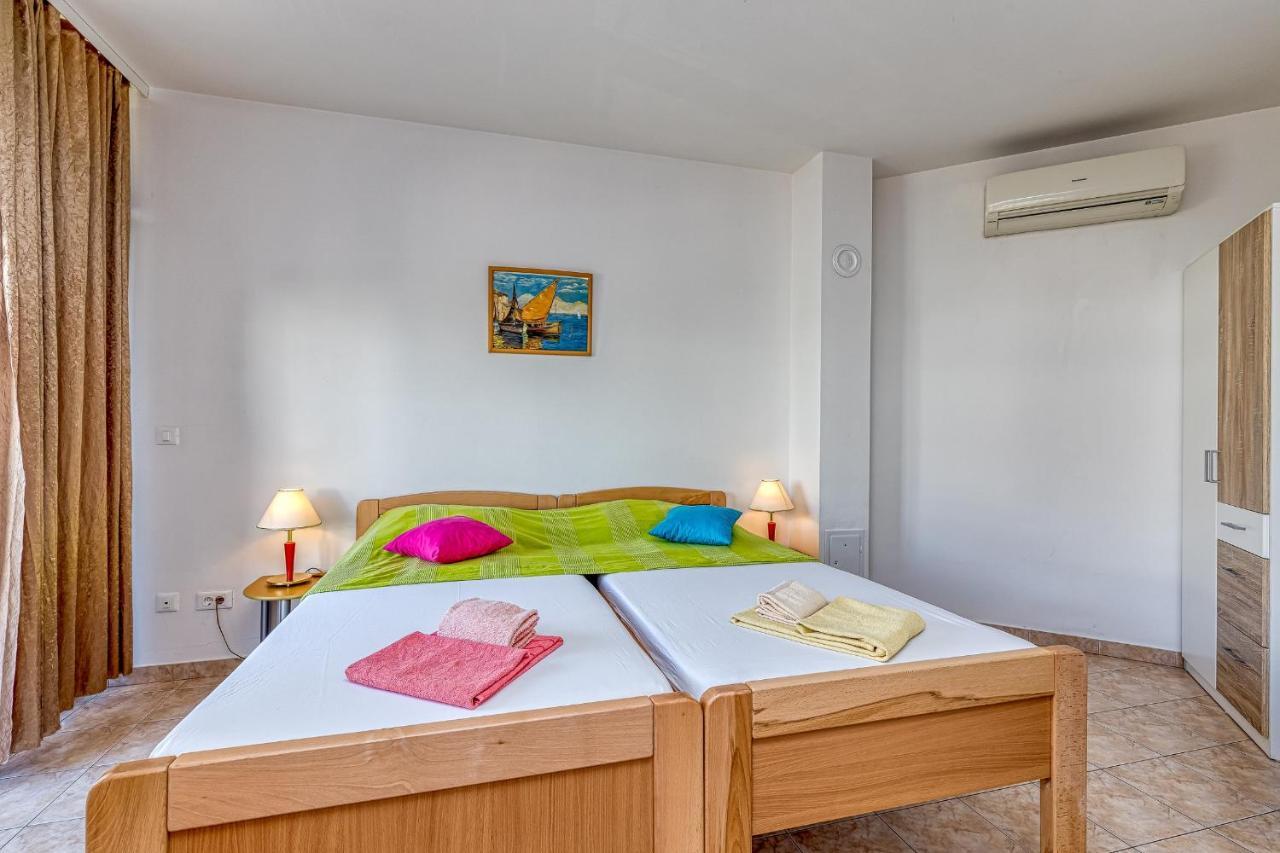 Sunrise Apartments Rovinj Bagian luar foto