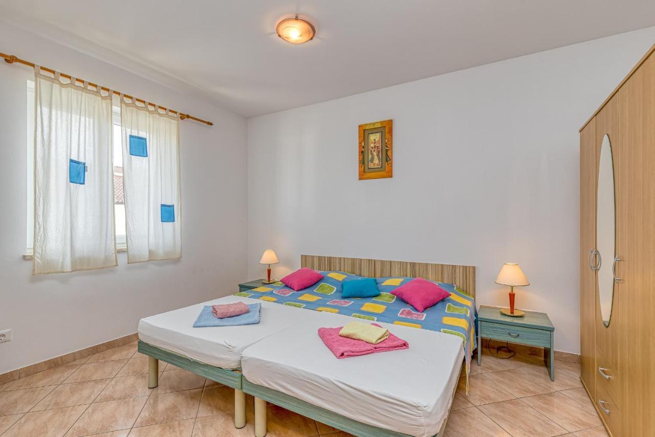 Sunrise Apartments Rovinj Bagian luar foto