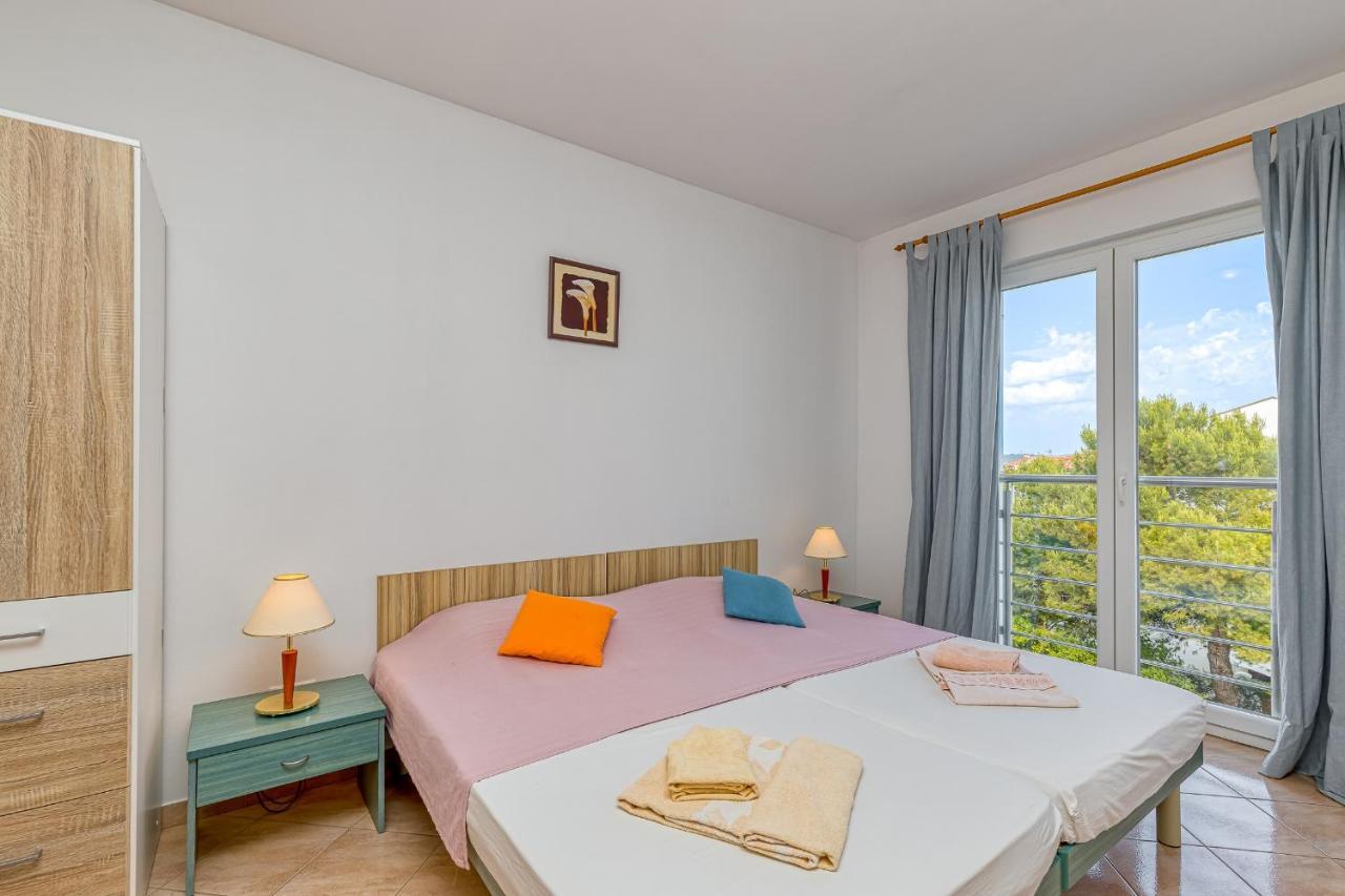 Sunrise Apartments Rovinj Bagian luar foto