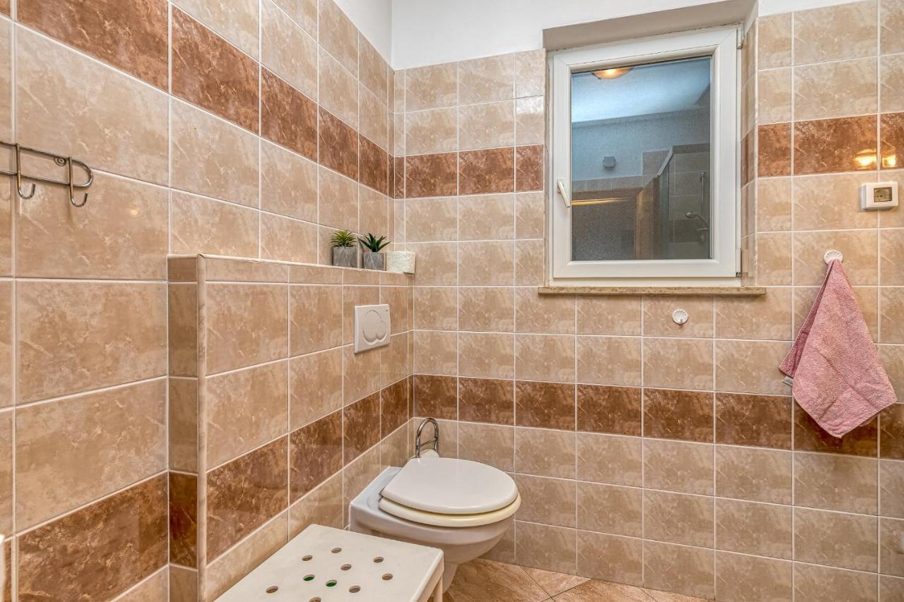 Sunrise Apartments Rovinj Bagian luar foto